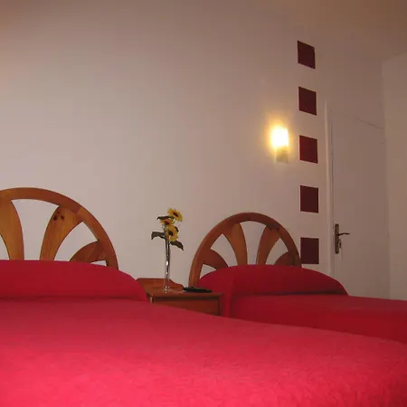 招待所 霍斯佩达卢西亚诺酒店 3*